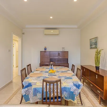 Qawra Seafront With Large Front Terrace San Pawl il-Baħar