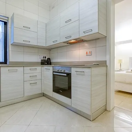 Qawra Seafront With Large Front Terrace * St Paul's Bay