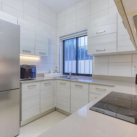 Appartement Qawra Seafront With Large Front Terrace