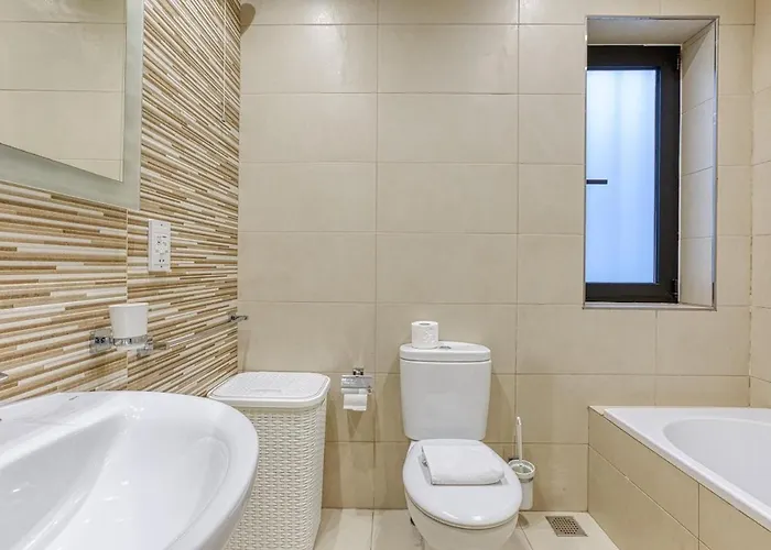 Qawra Seafront With Large Front Terrace * St. Paul's Bay