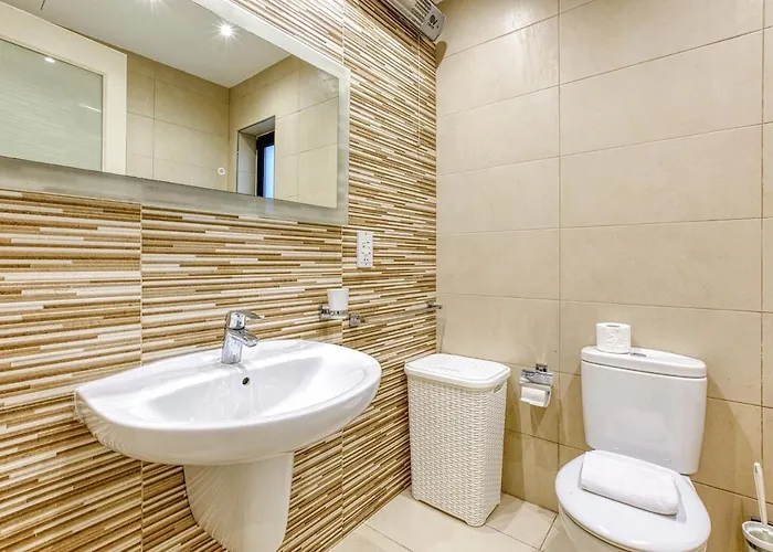 Qawra Seafront With Large Front Terrace St. Paul's Bay